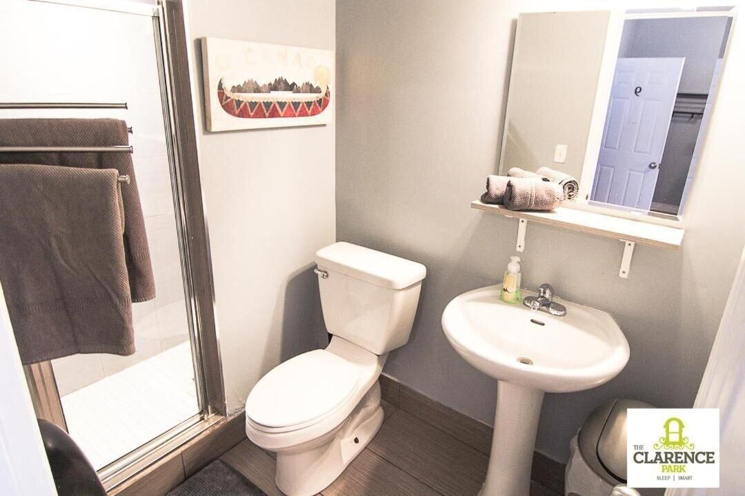 The Clarence Park by null