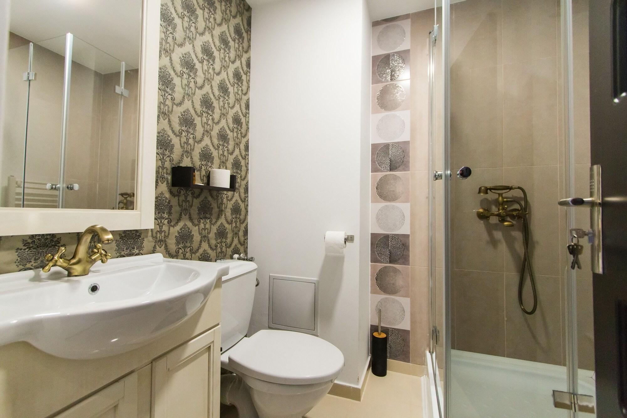 Evianne Boutique Hotel