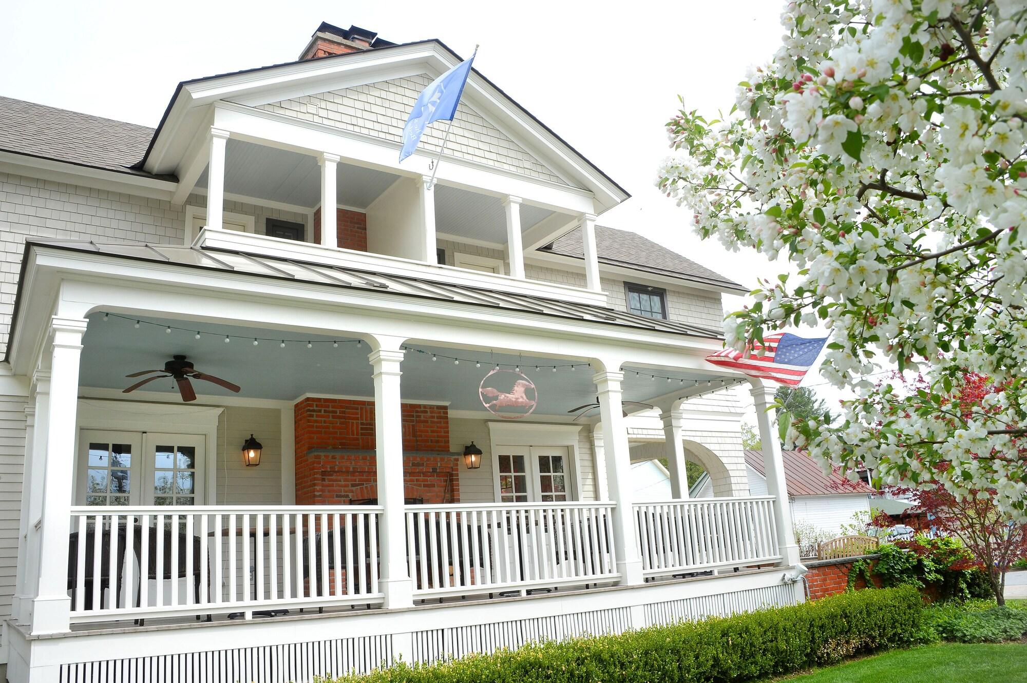 The Springwater Bed and Breakfast image