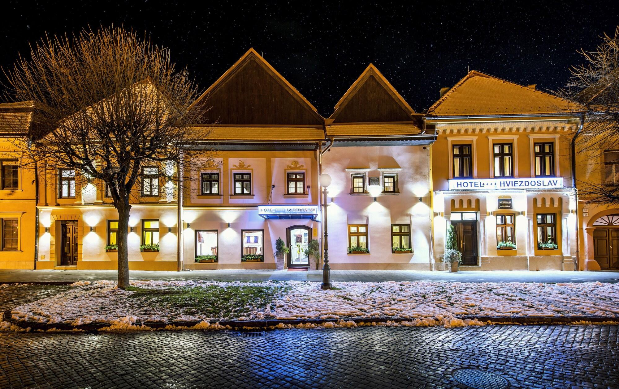 HOTEL HVIEZDOSLAV by null
