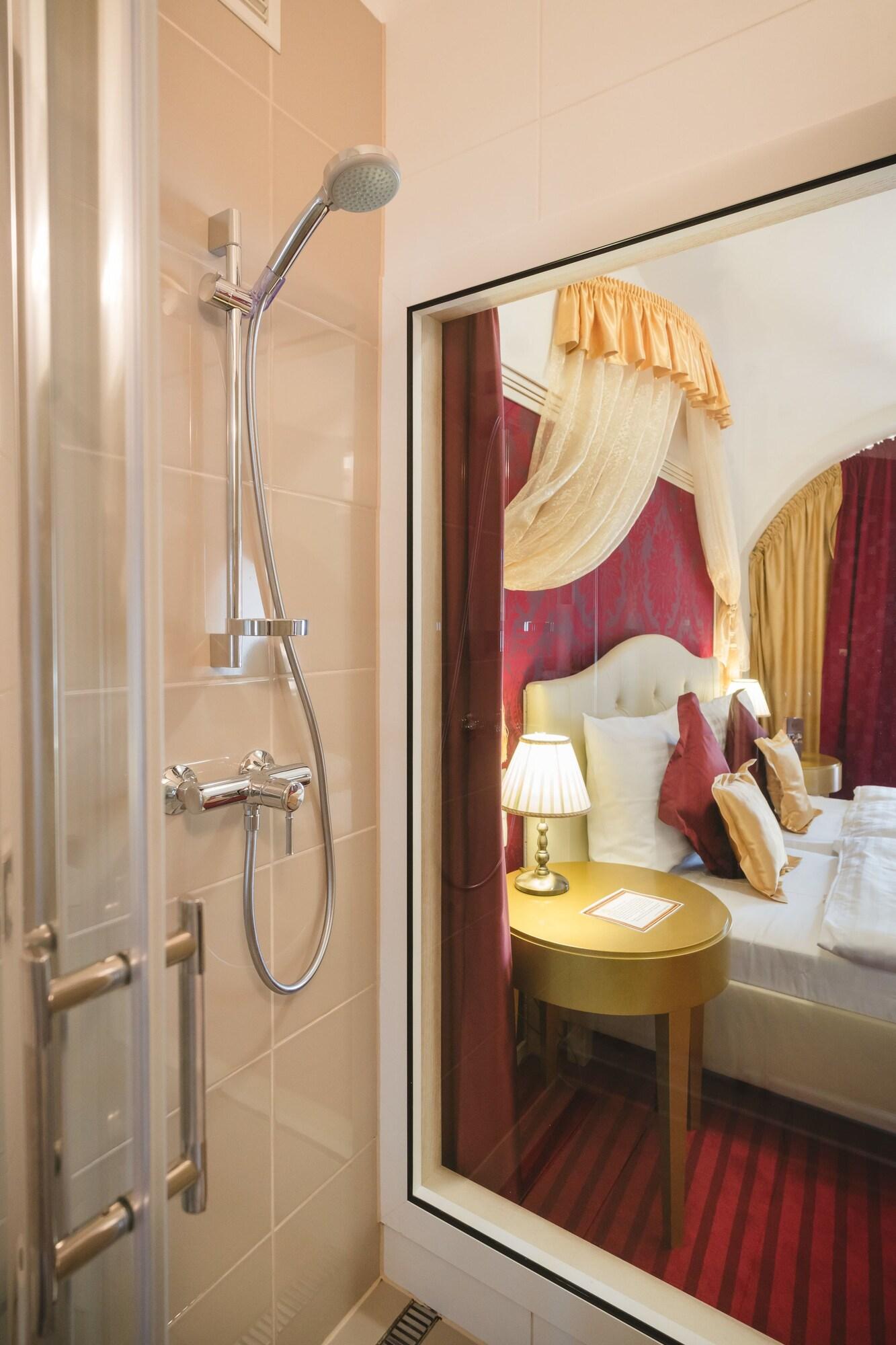 HOTEL HVIEZDOSLAV by null