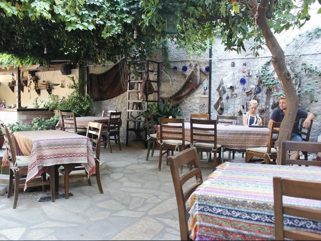 Tuncay Pension