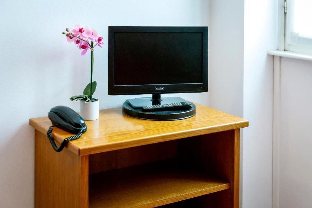 Hotel Montecodeno by null