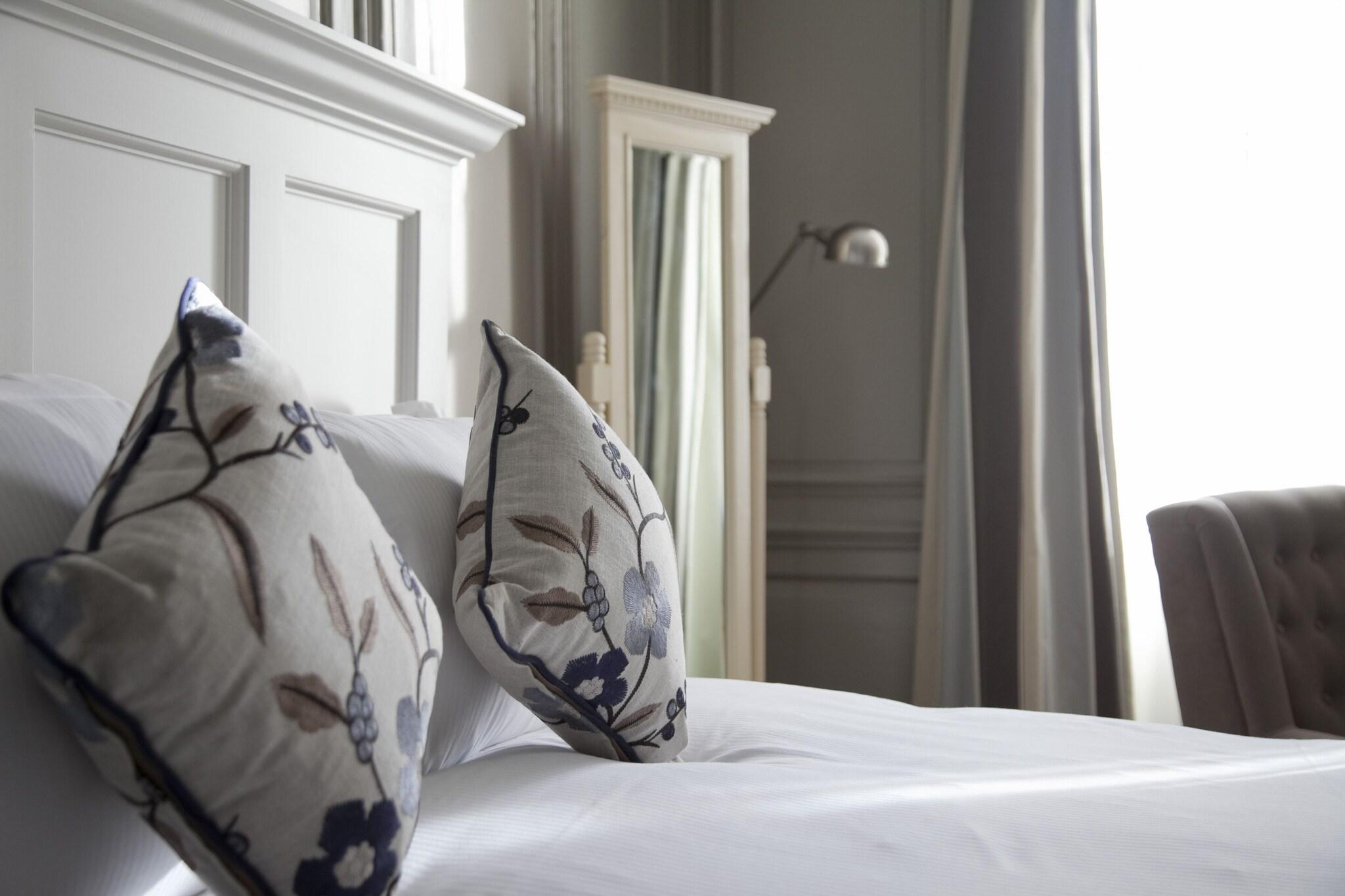 Vanbrugh House Hotel
