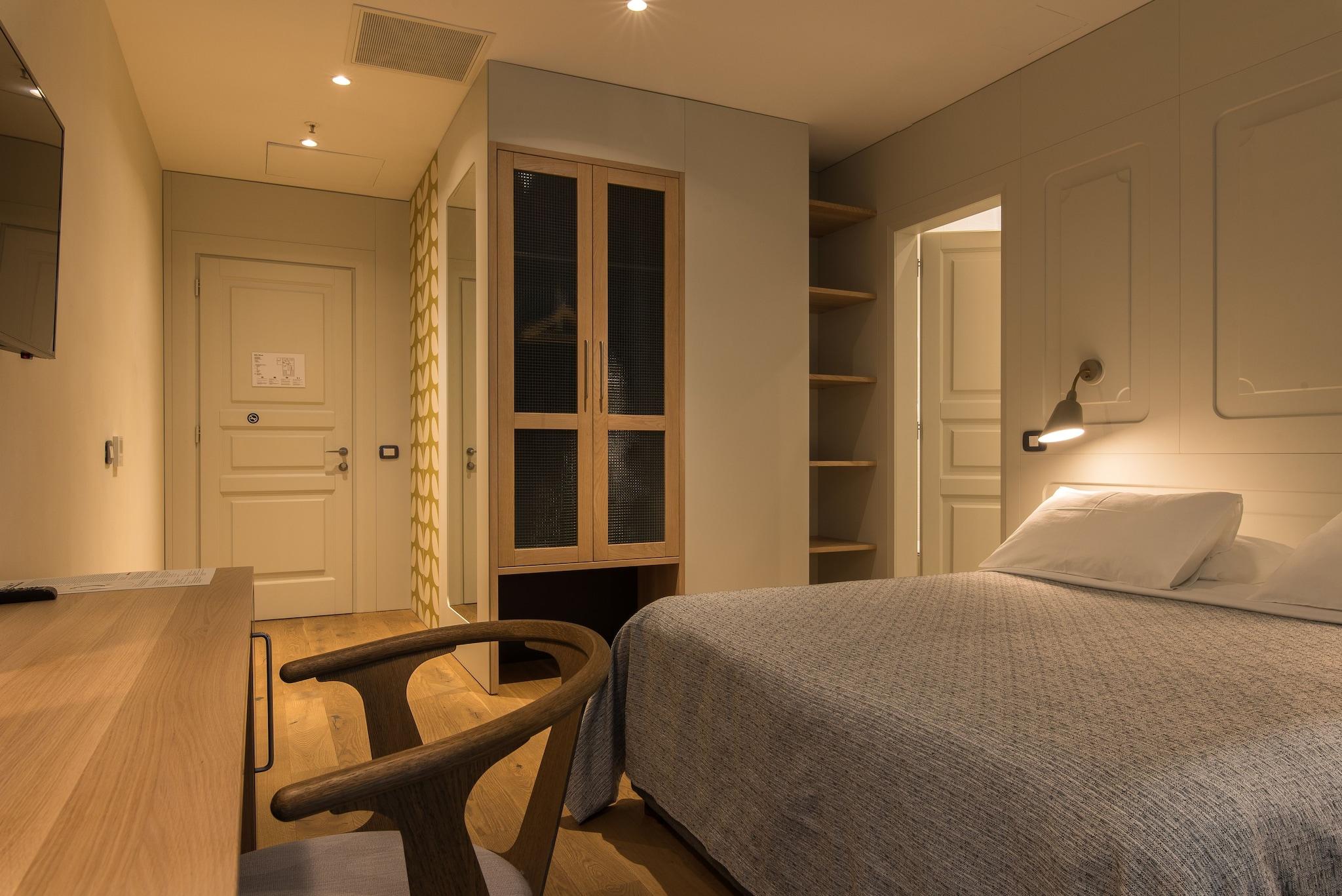 Hotel & restaurant Peteani by null