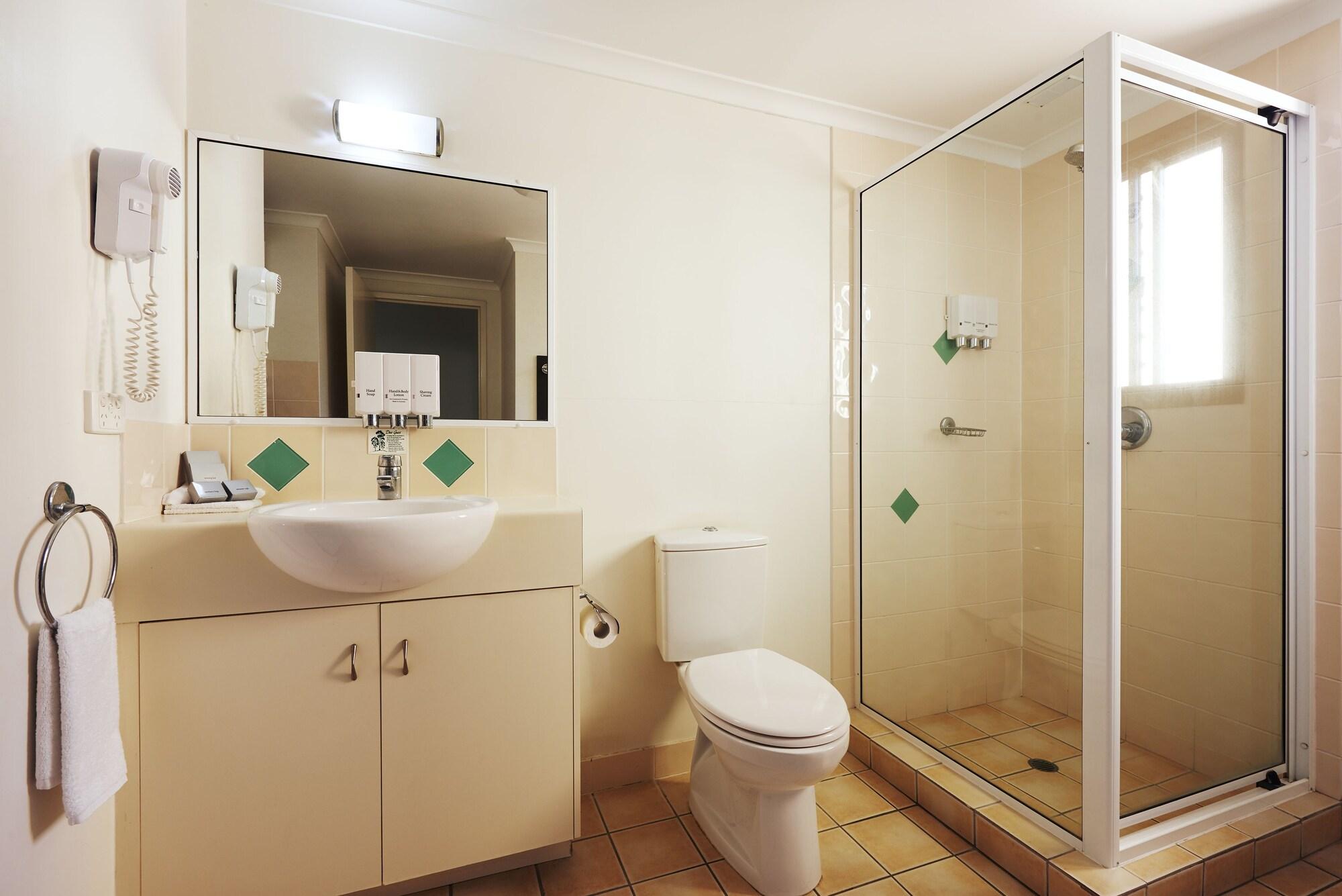 Coffee House Apartment Motel by null