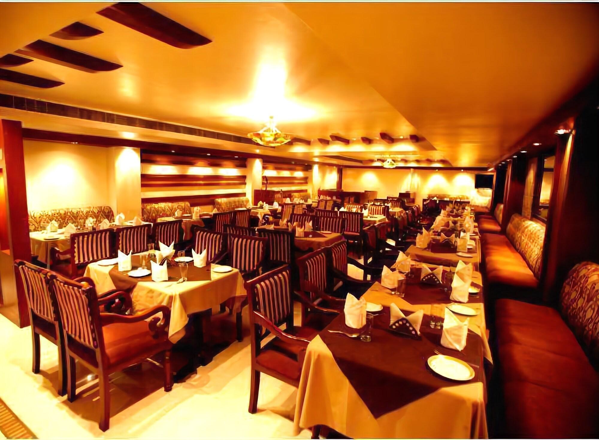 Mahalakshmi Palace Hotel