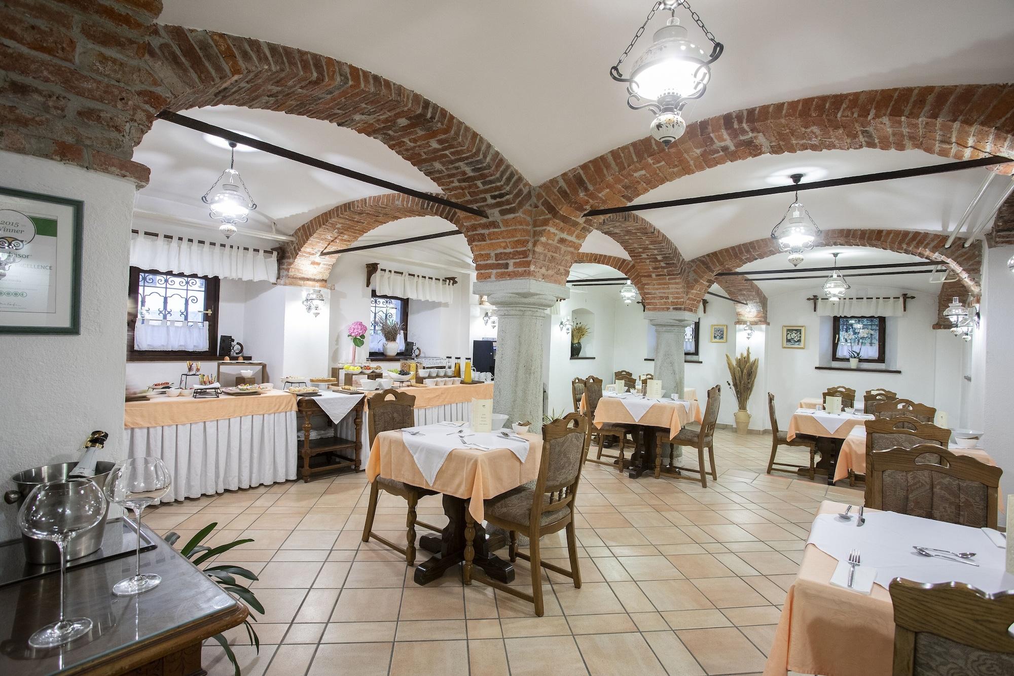 House Klasika by null