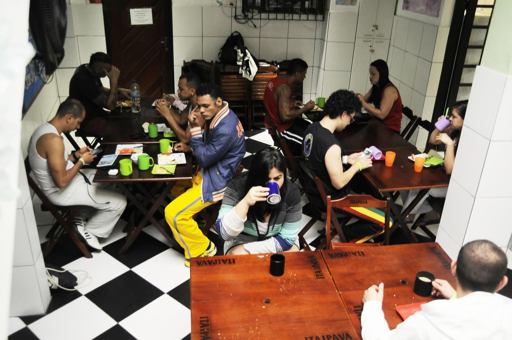 Le House Hostel