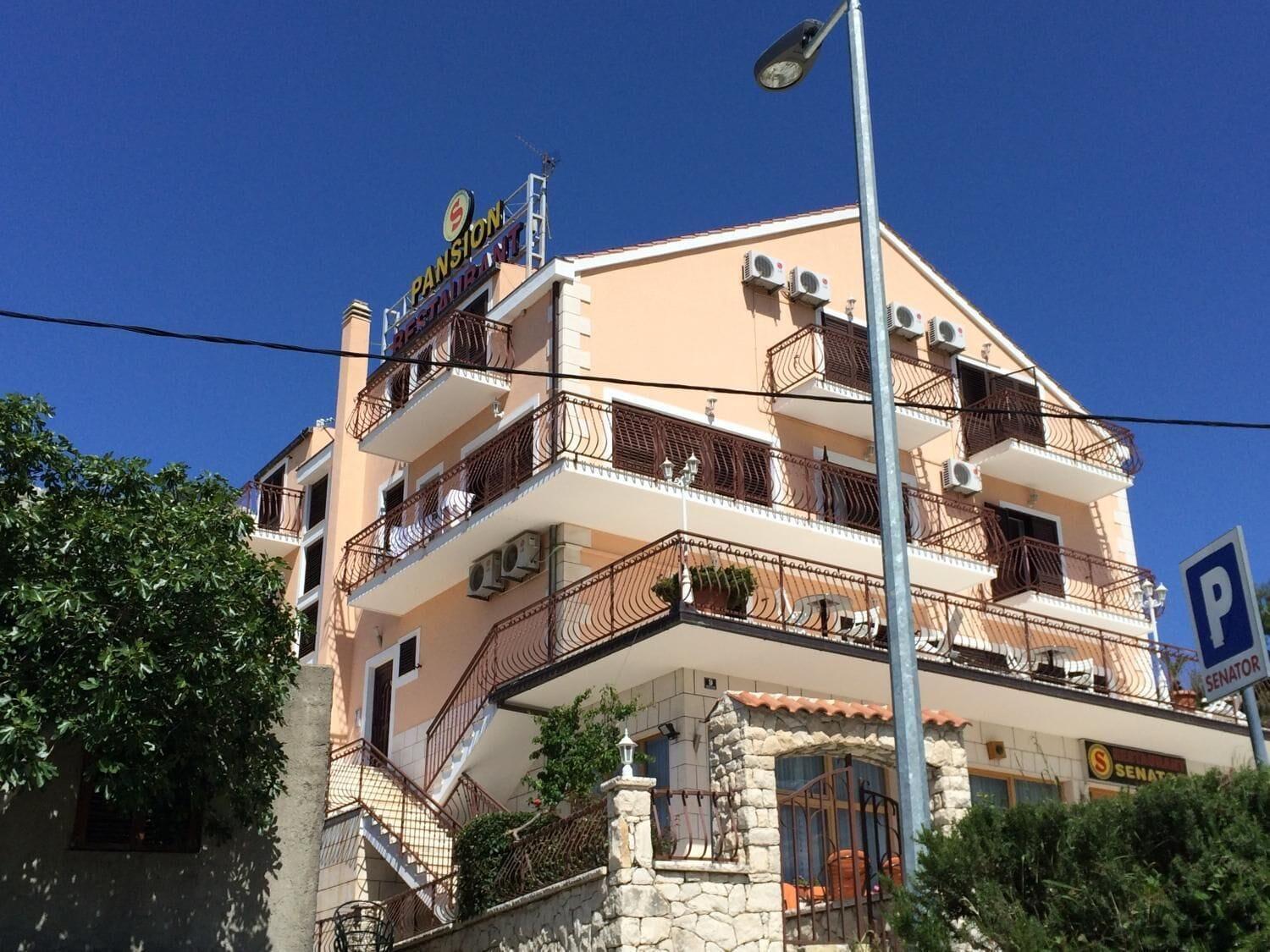 Bed & Breakfast Senator - photo