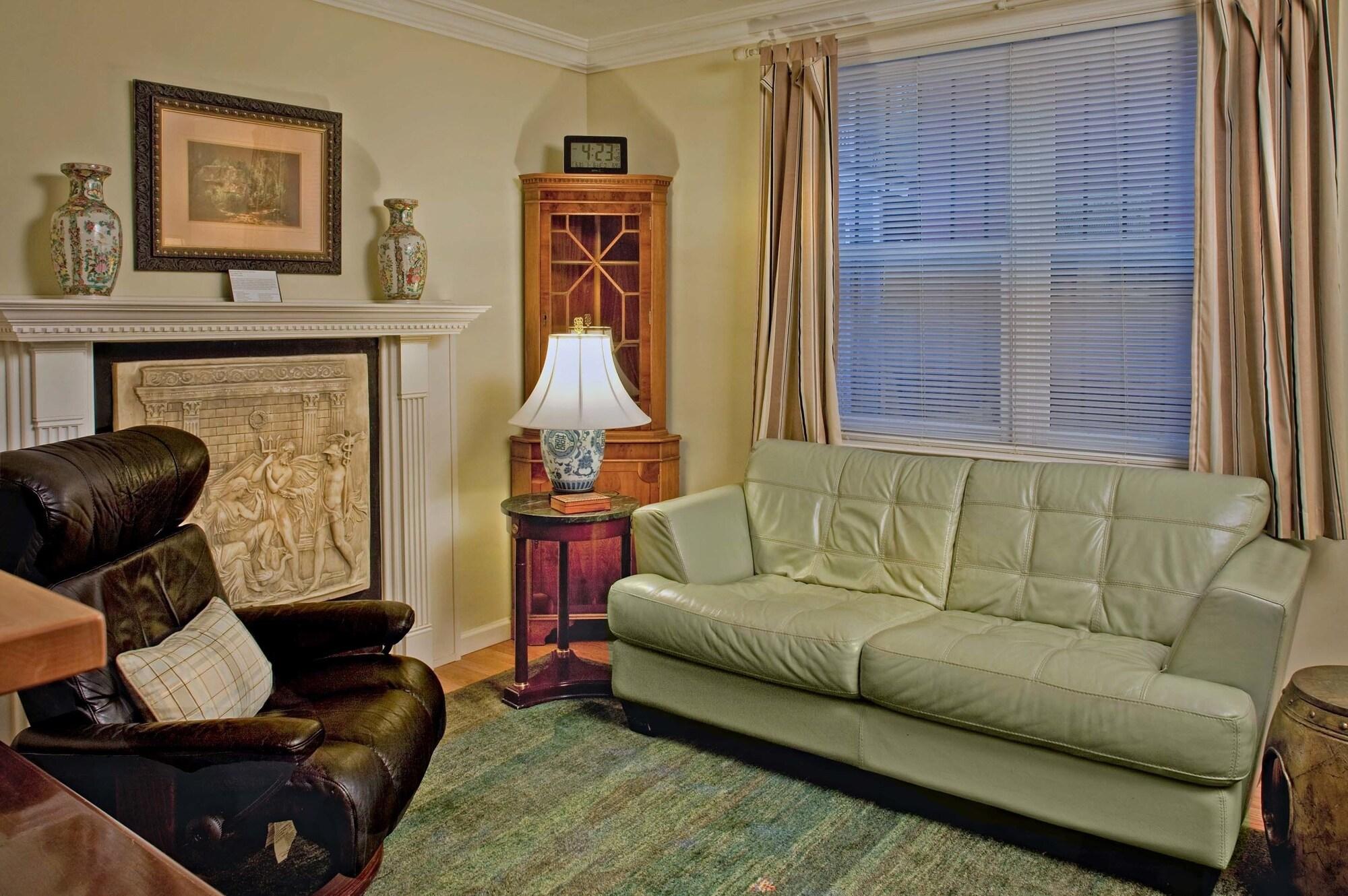 The Galloway House Inn