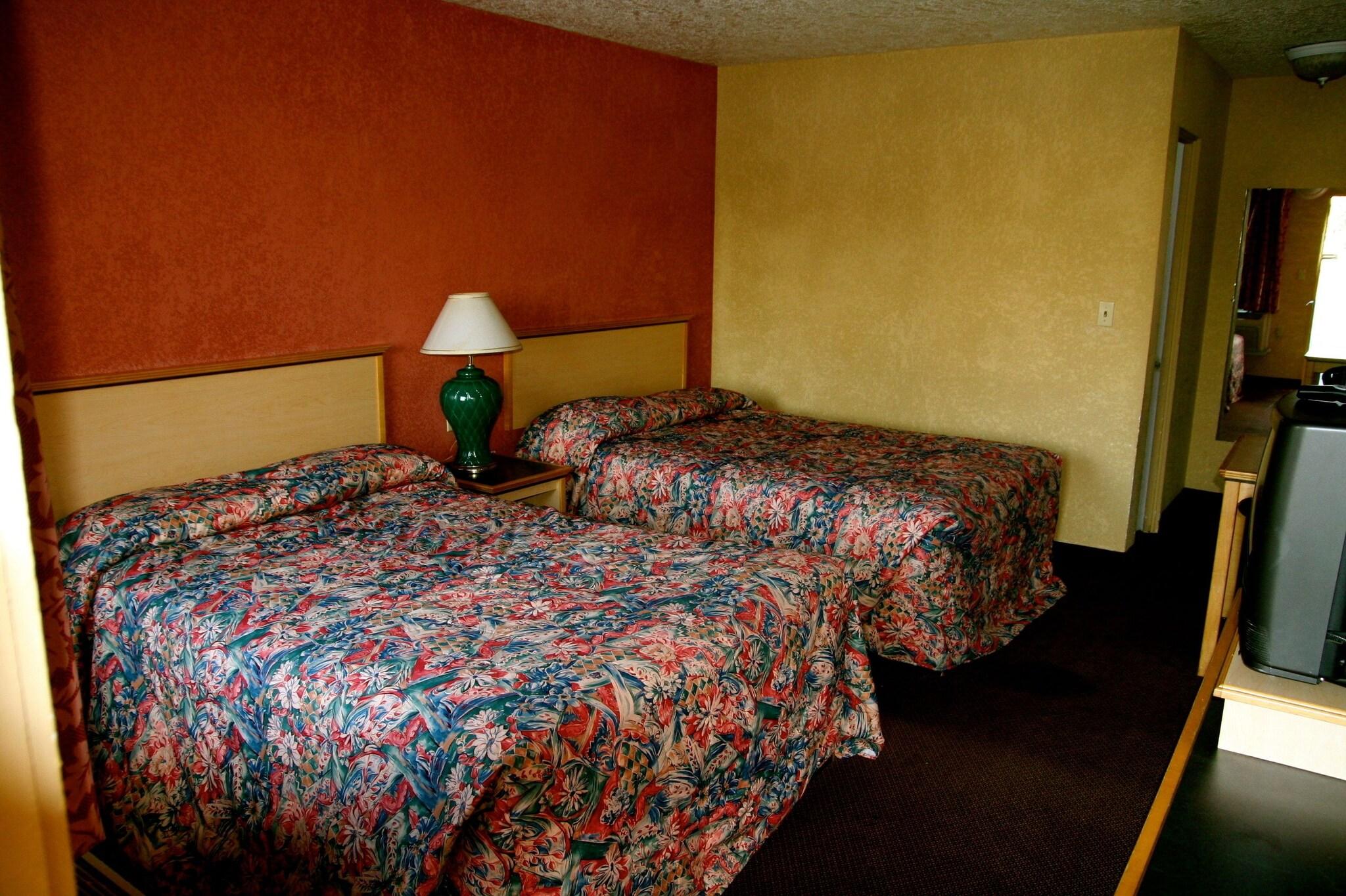 Holiday Lodge Salem