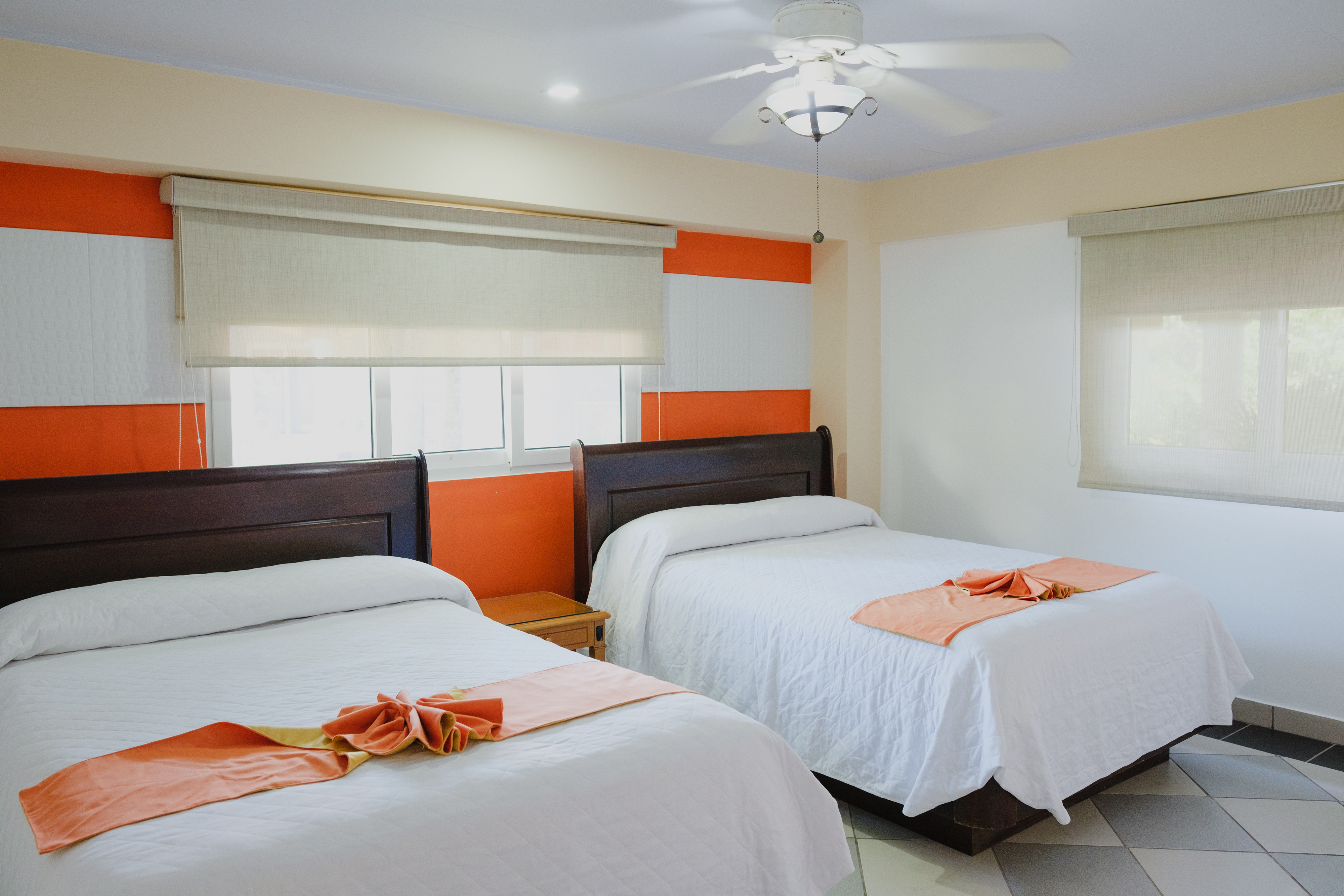 Las Olas Beach Resort by null