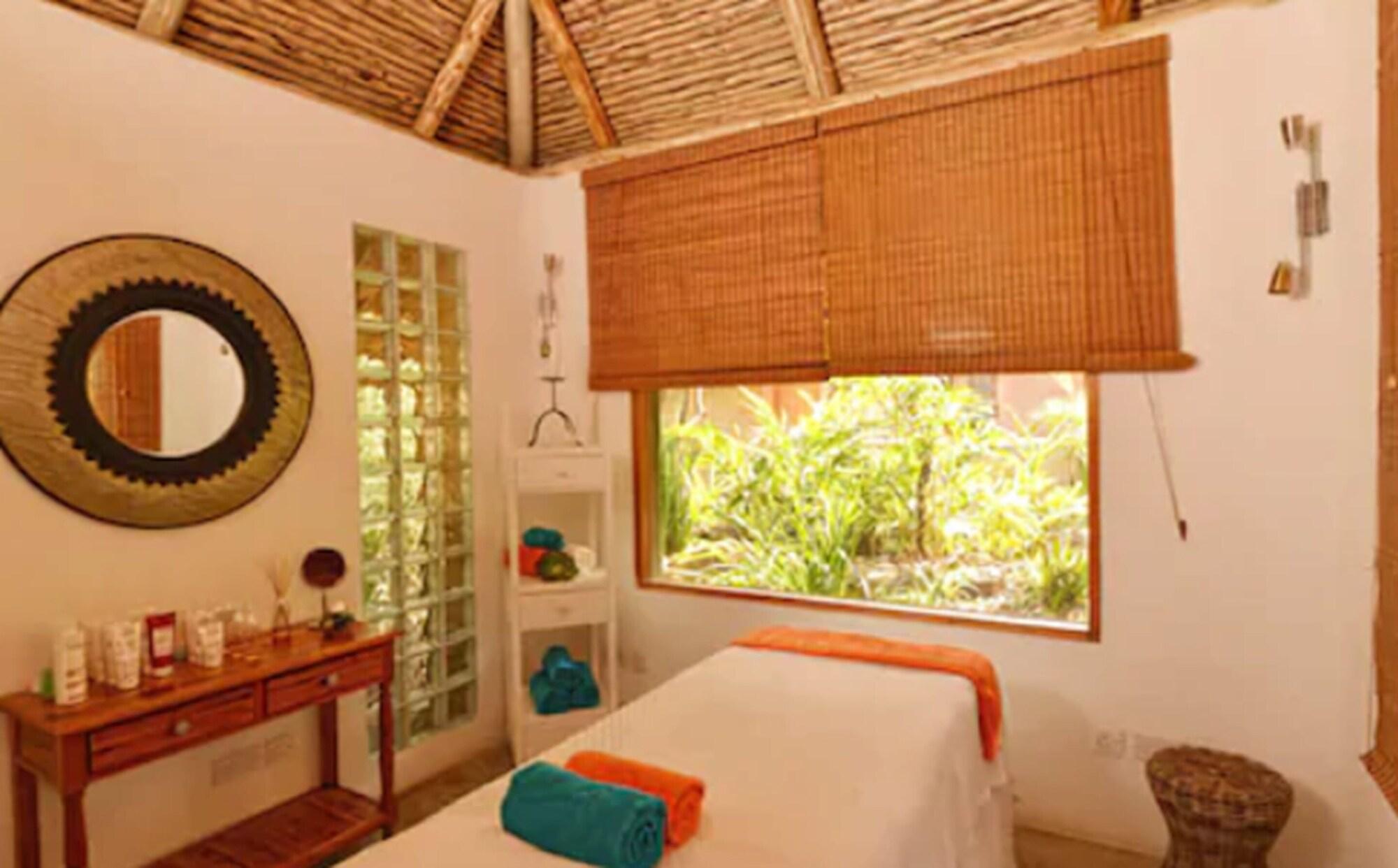 Amanzi Lodge