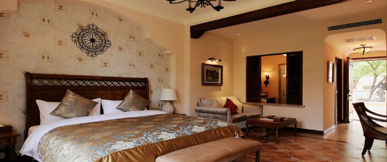 Pebble Beach Hotel