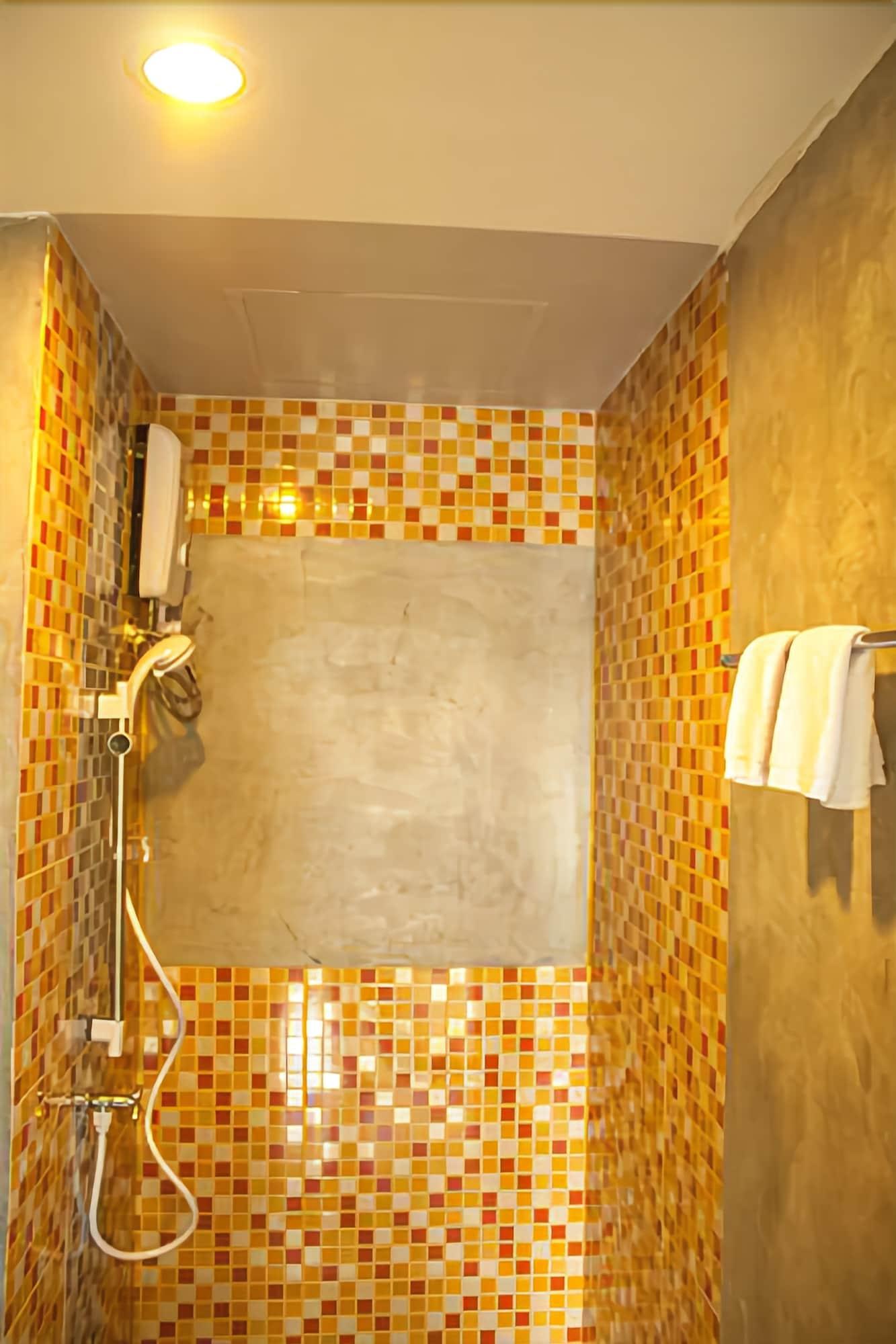 The Sunflower Holiday Hostel