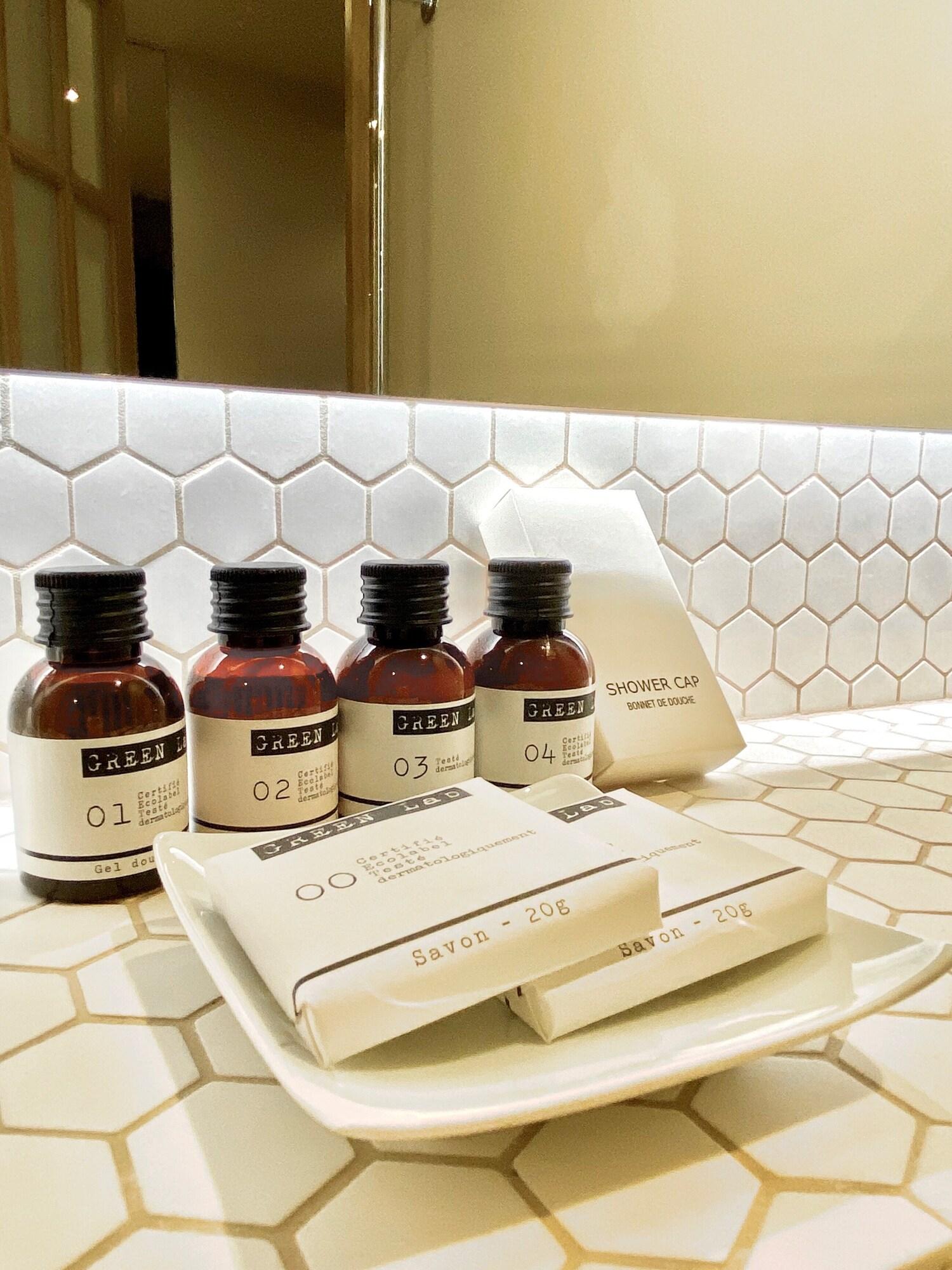 Hôtel Victoire & Germain by null