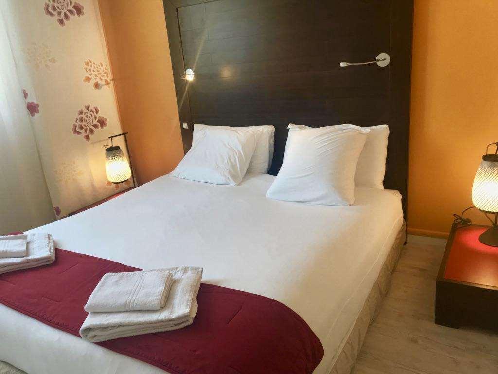 Moodz Hotel