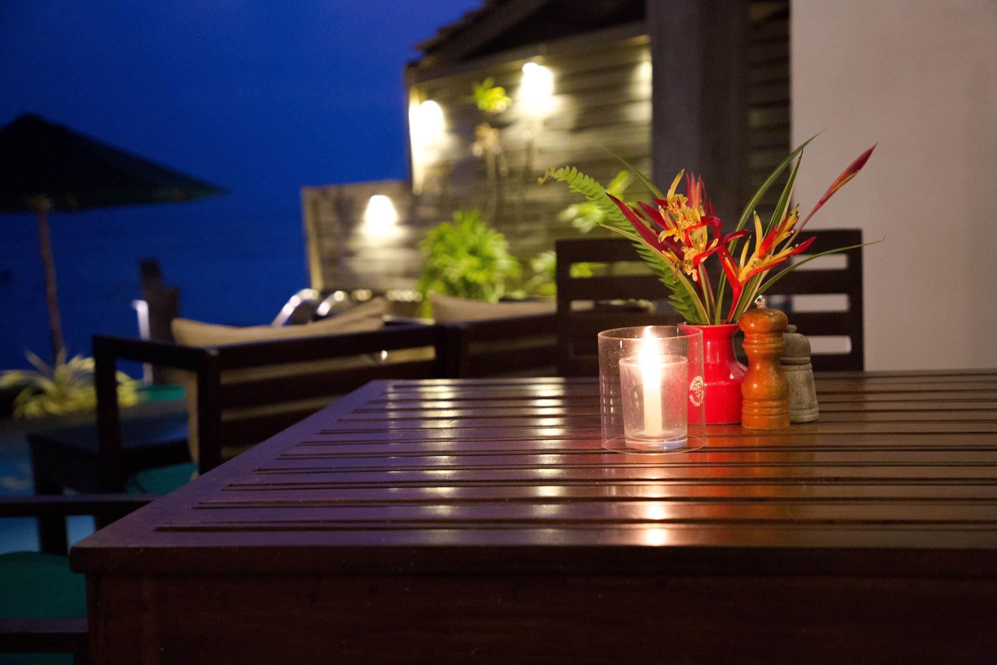 Sea World Boutique Hotel - photo