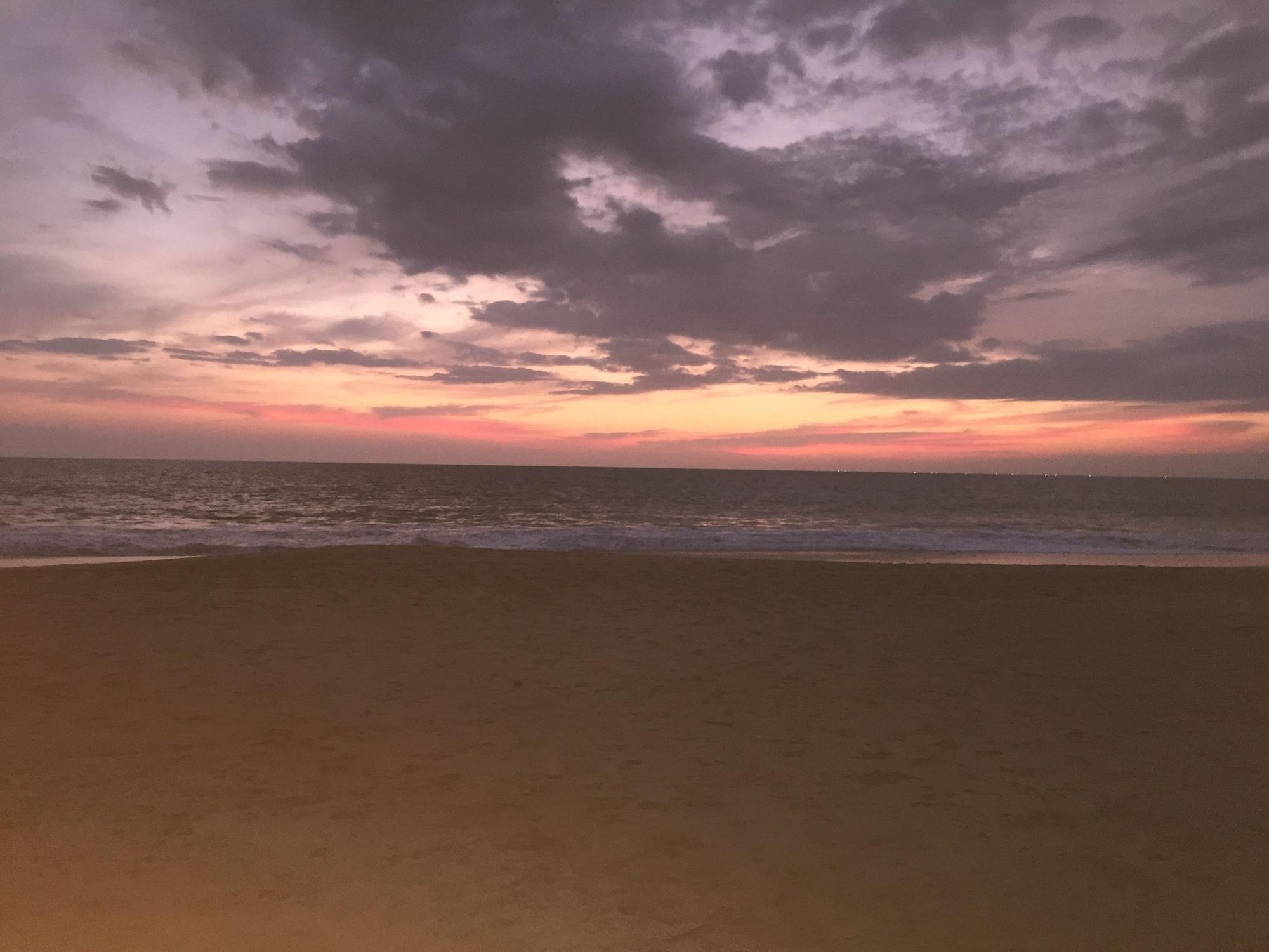 Sea World Boutique Hotel - photo