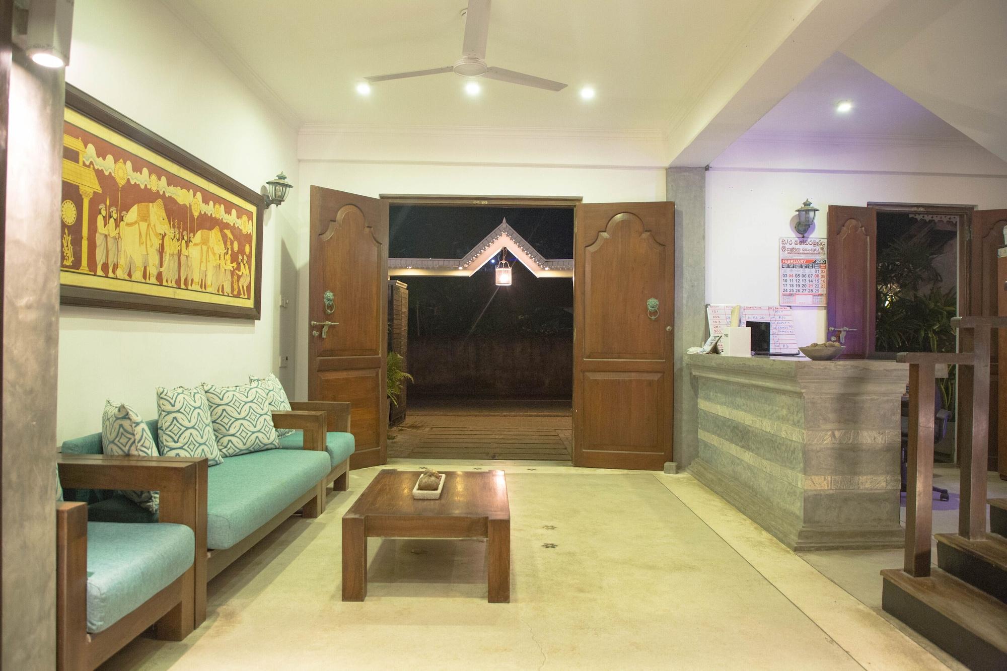 Sea World Boutique Hotel - photo