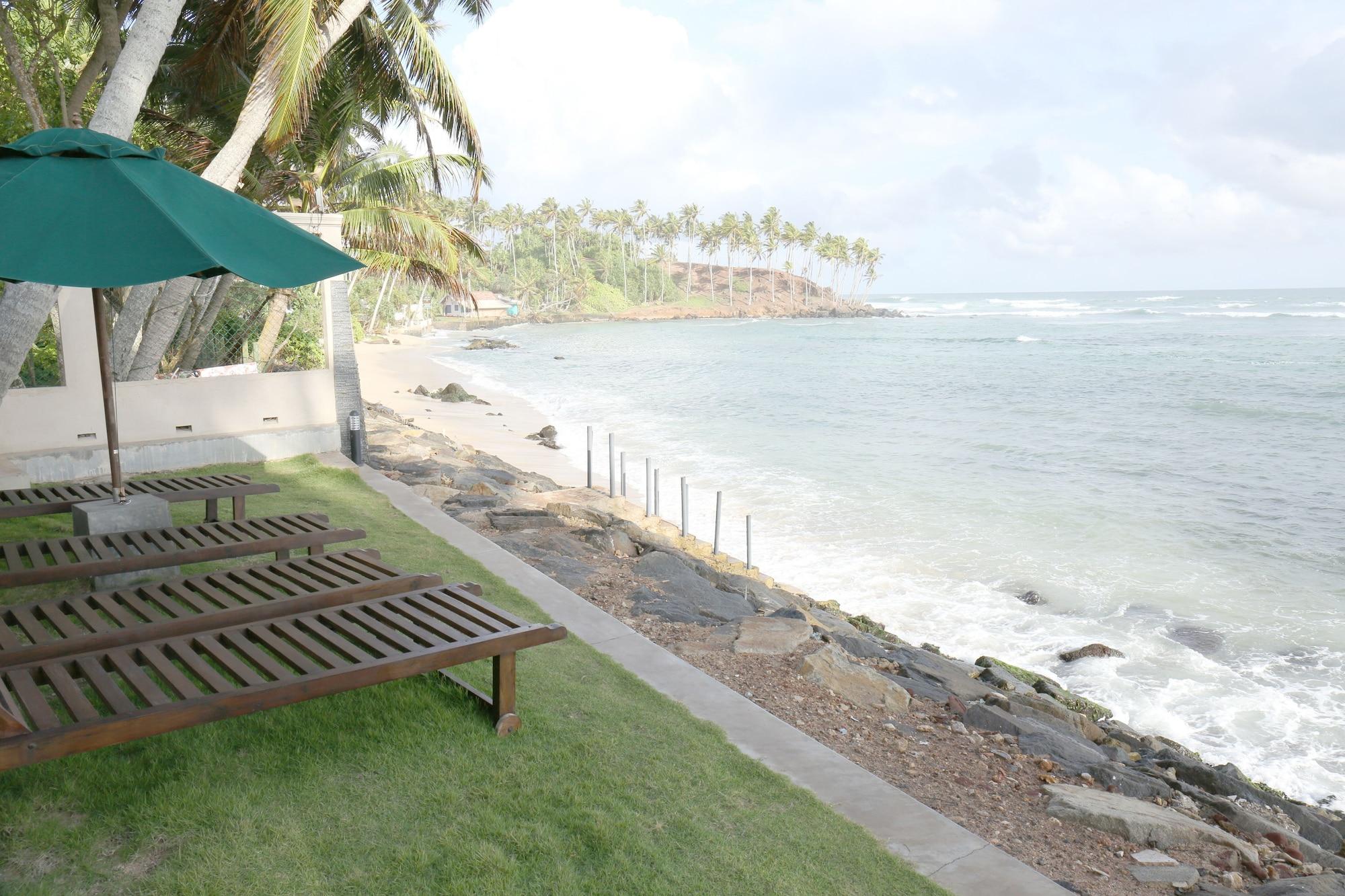 Sea World Boutique Hotel - photo