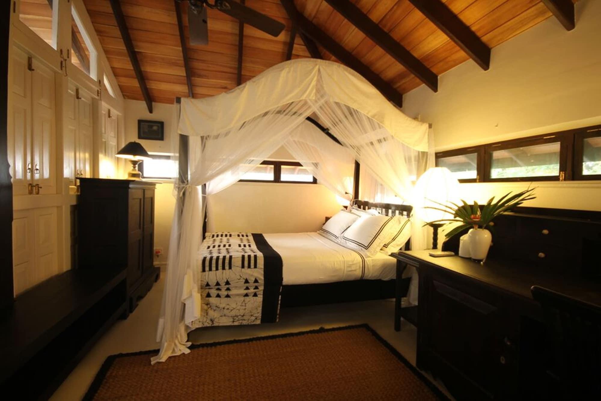 Sergeant House by null