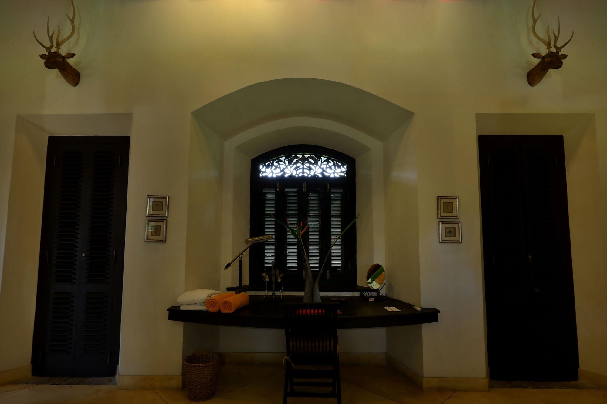 Sergeant House by null