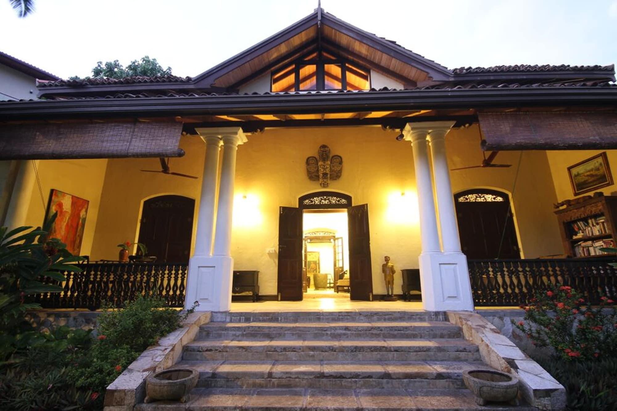 Sergeant House by null