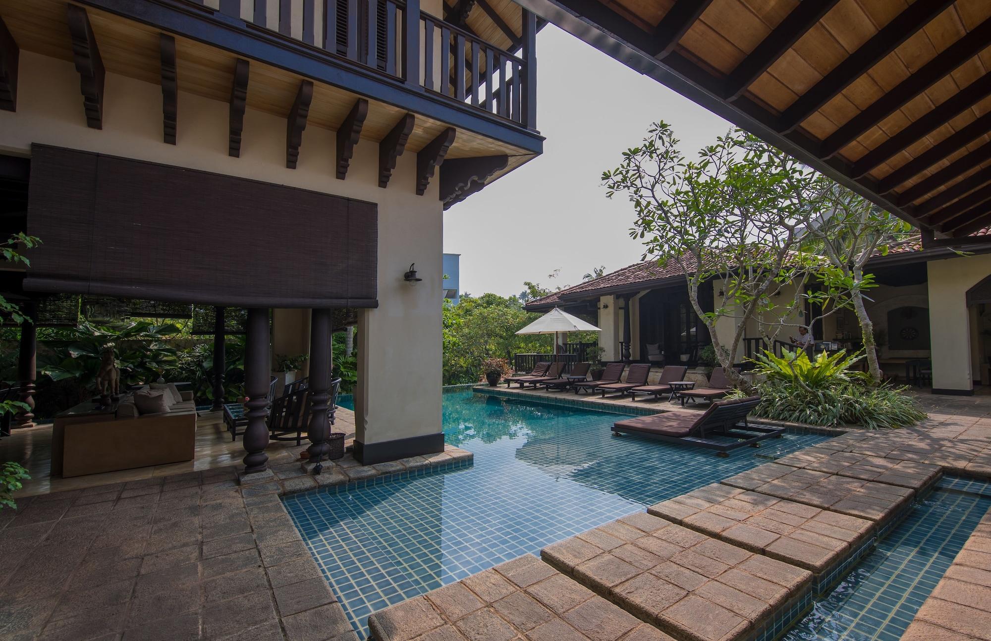 Sergeant House by null