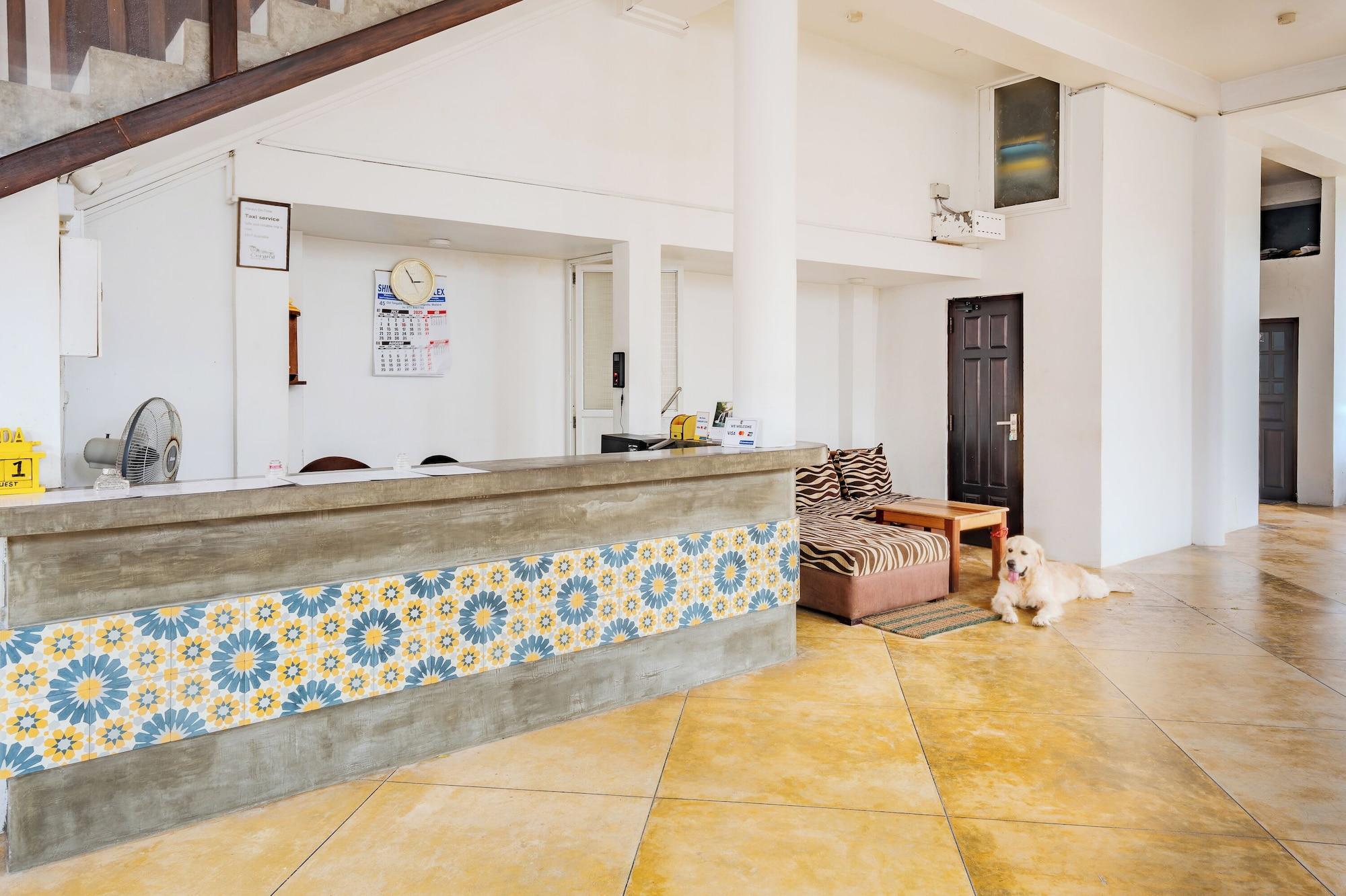 Central Beach Inn - photo