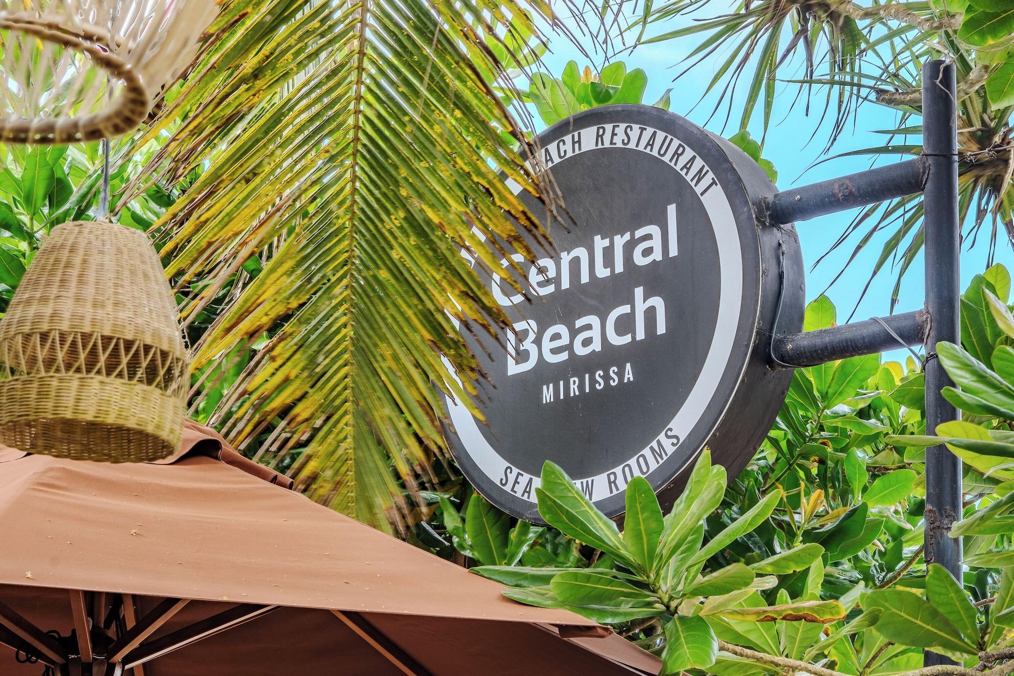 Central Beach Inn - photo