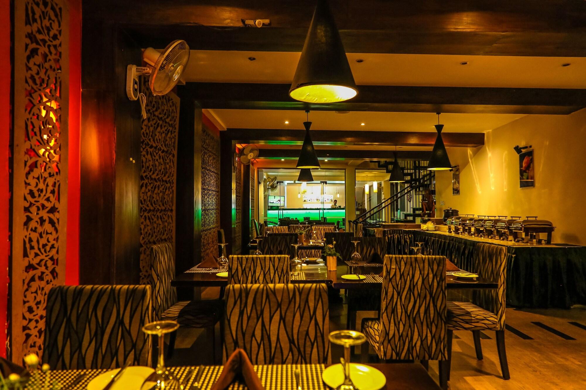 Oak Ray City Hotel - Kandy