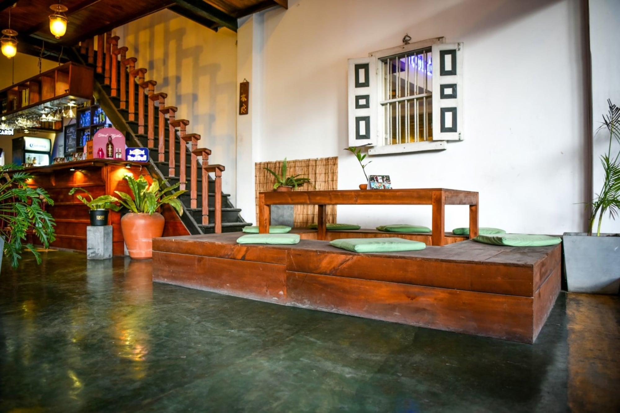 Hotel Vibration - photo