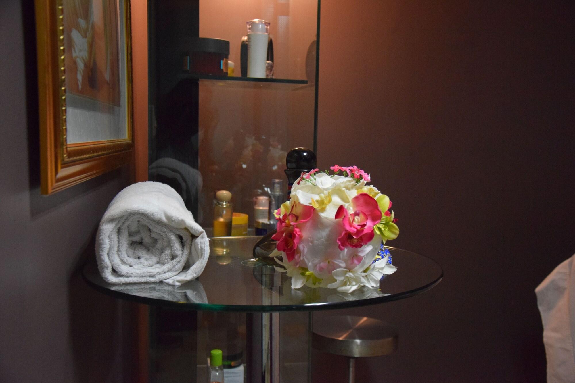Mount Meru Hotel