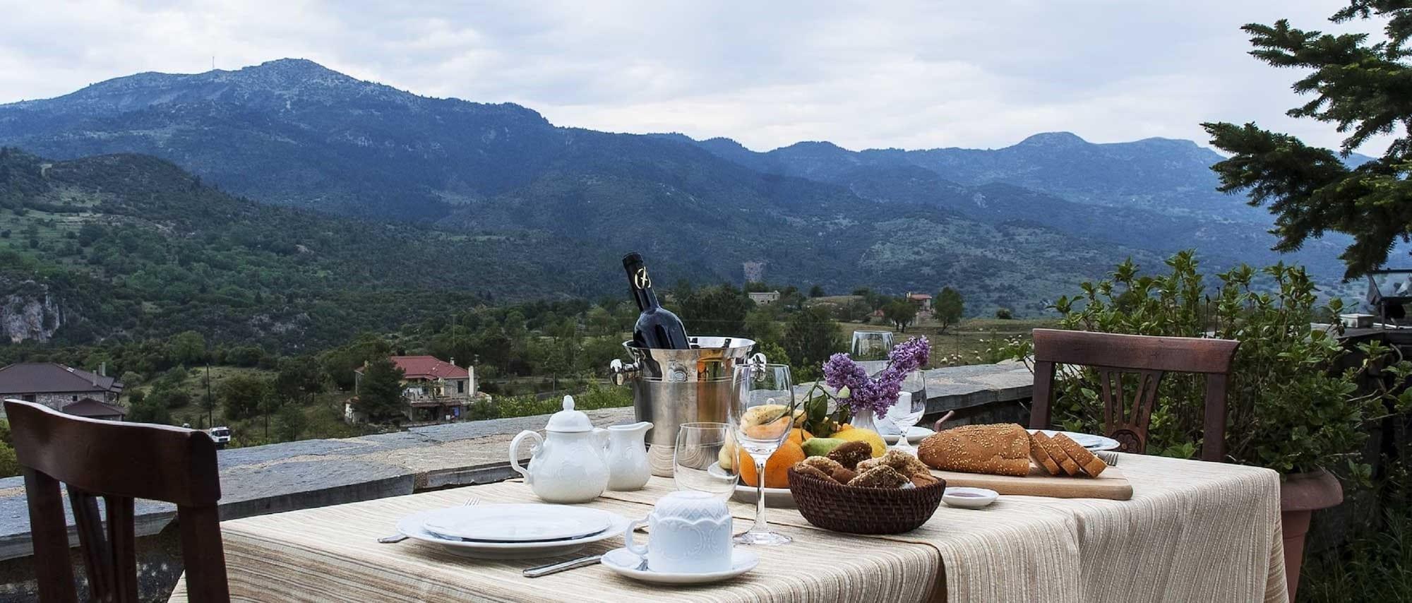 Aiora Luxury Suites