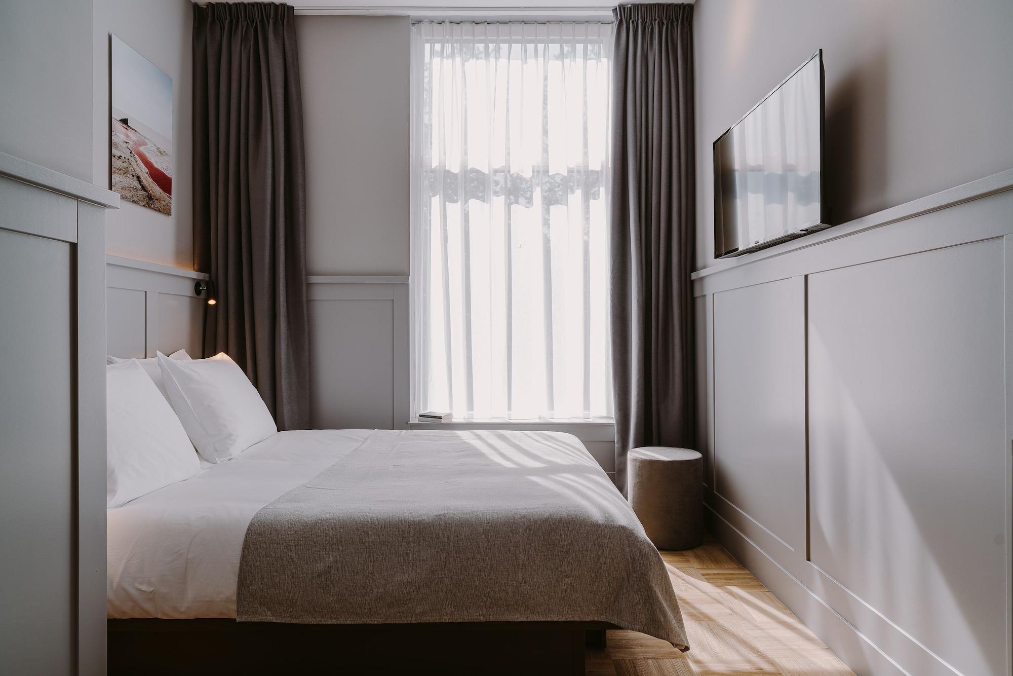 Supernova Hotel by null