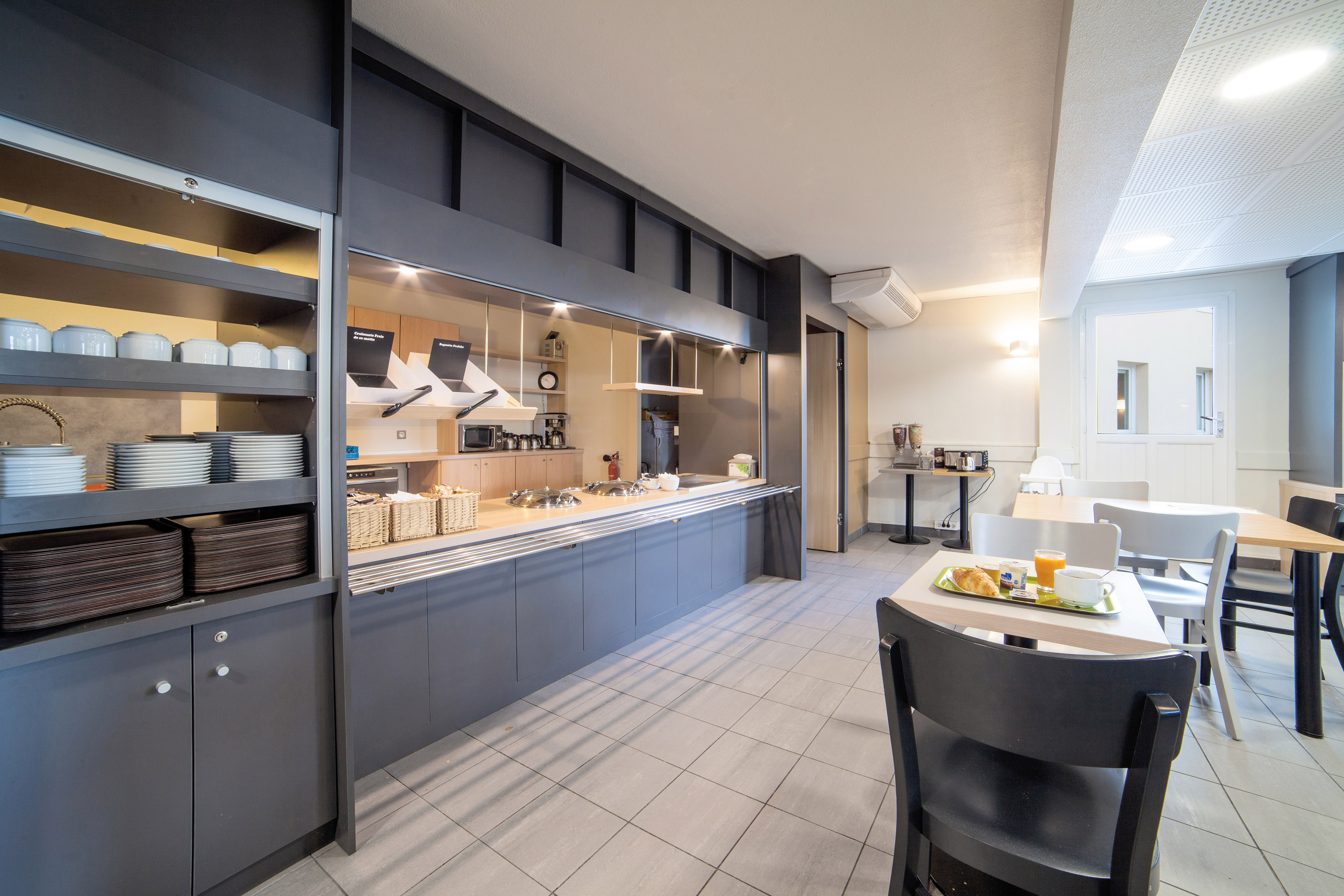 B&B HOTEL Marne La Vallee Bussy