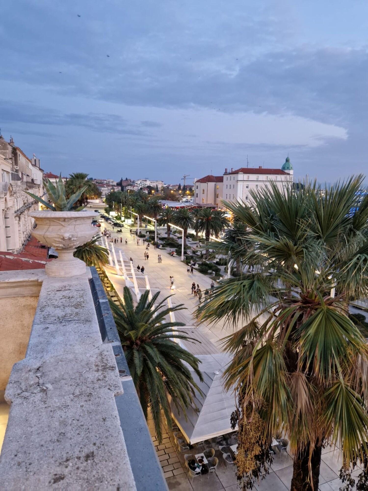 Riva Luxury Suites - Poză