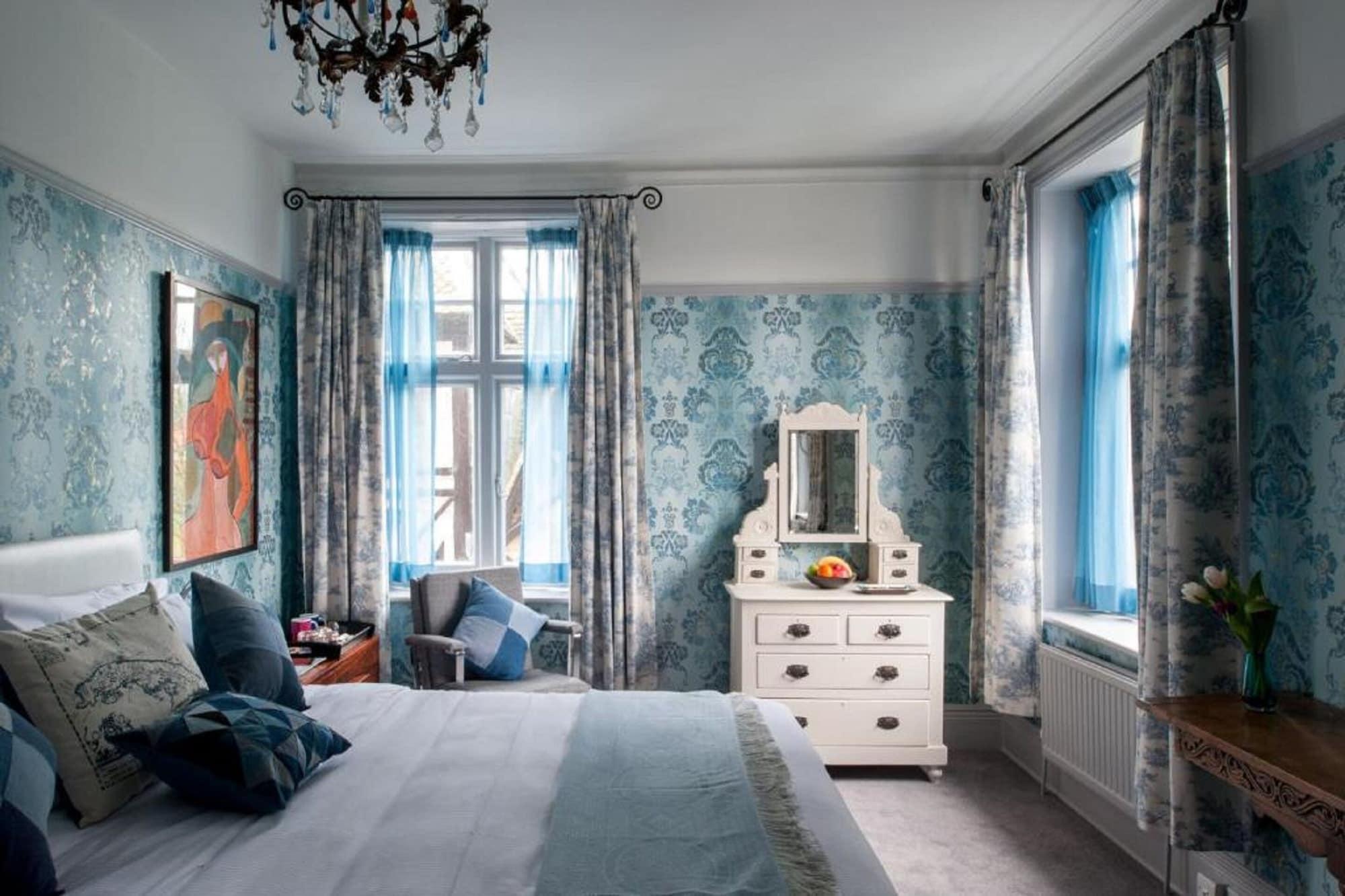 River Arts Club by null