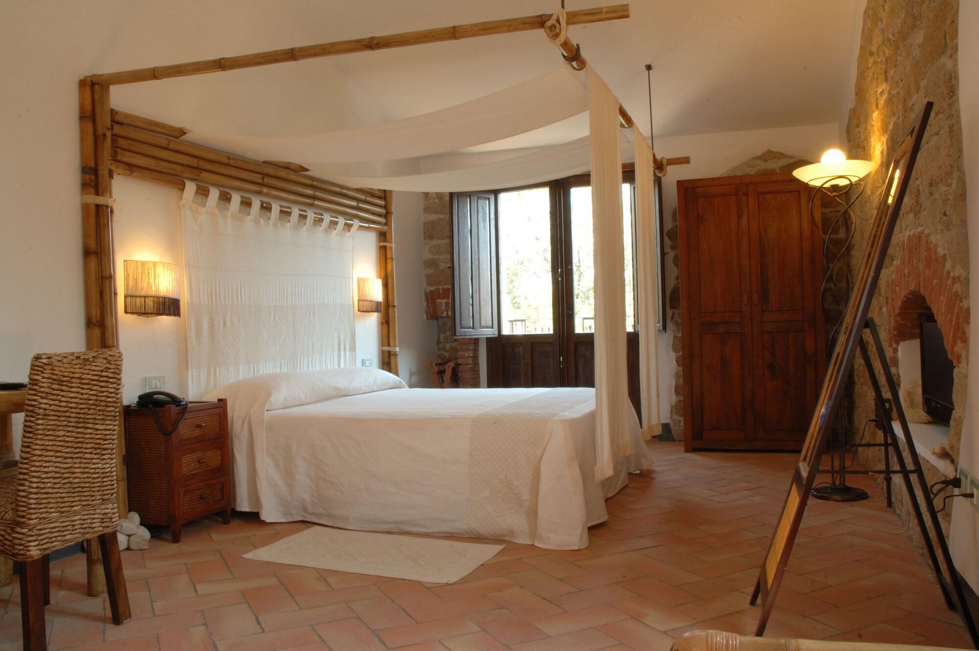 Nascar Hotel by null