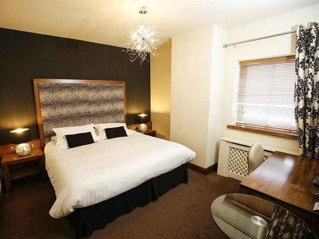 Customs House Country Inn