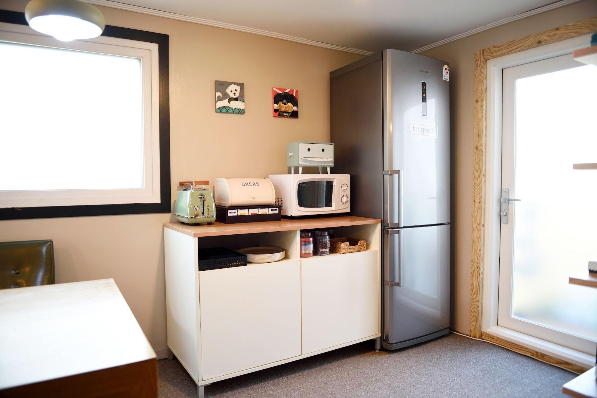 The One Hostel