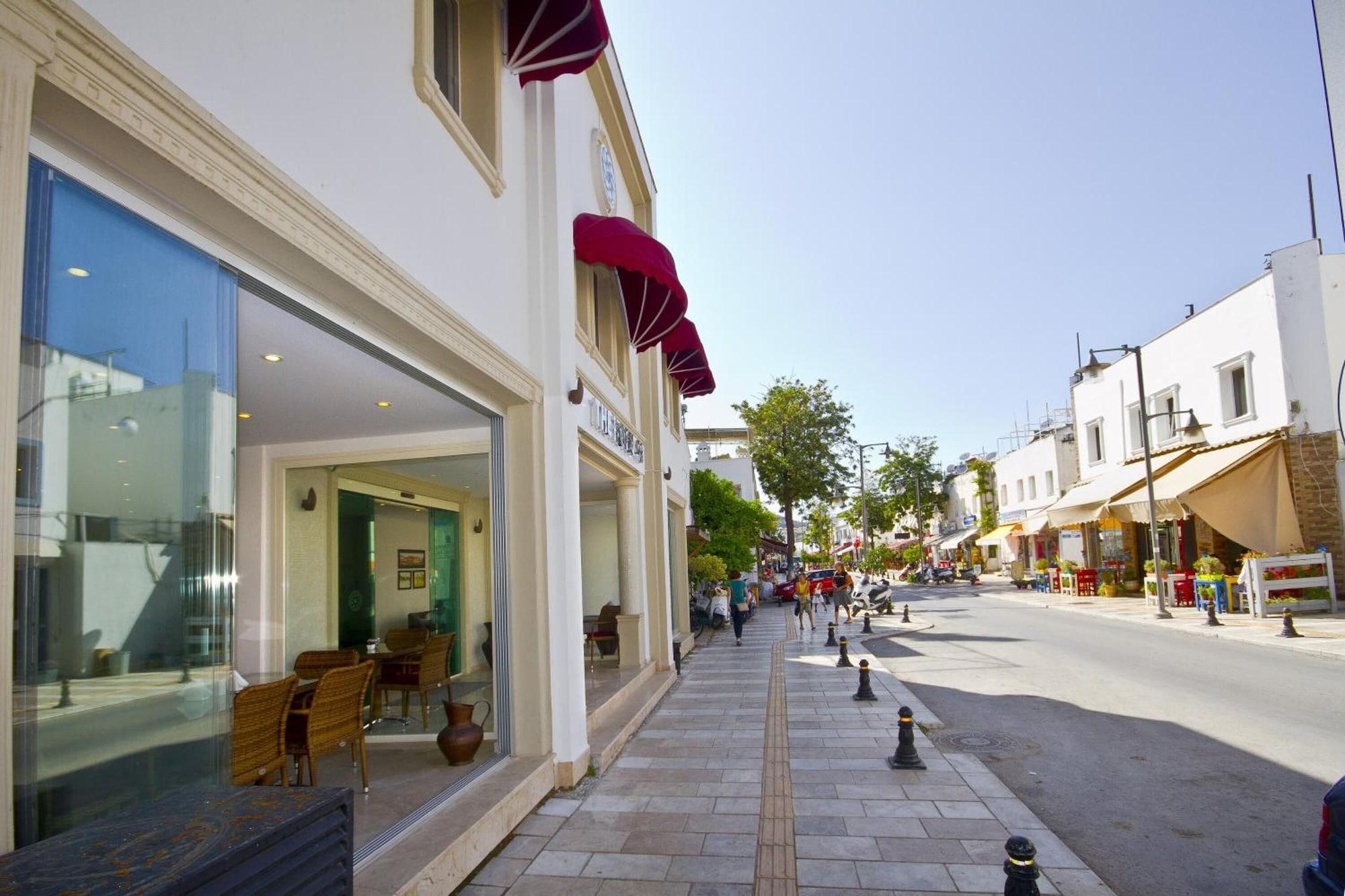 The Hotel 48 - photo