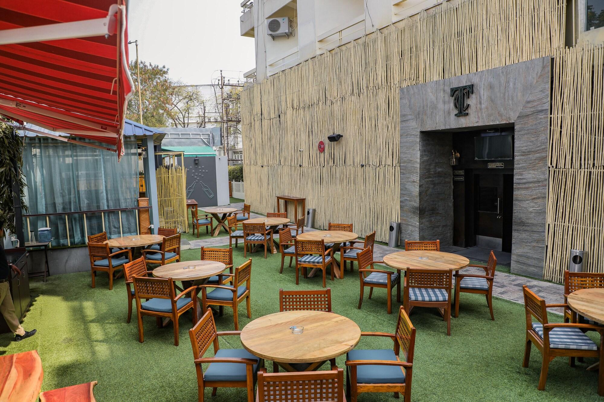 Hotel Shikha