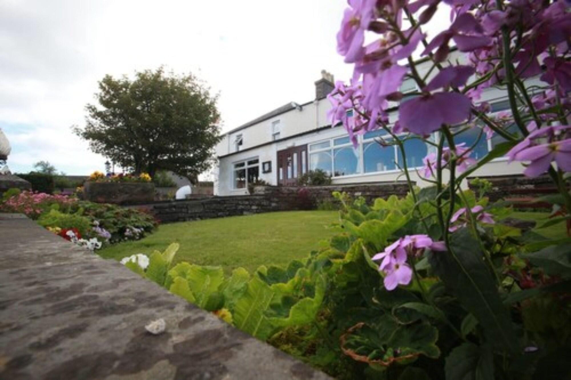 Lynnfield Hotel & Restaurant 4 Star Rated by null