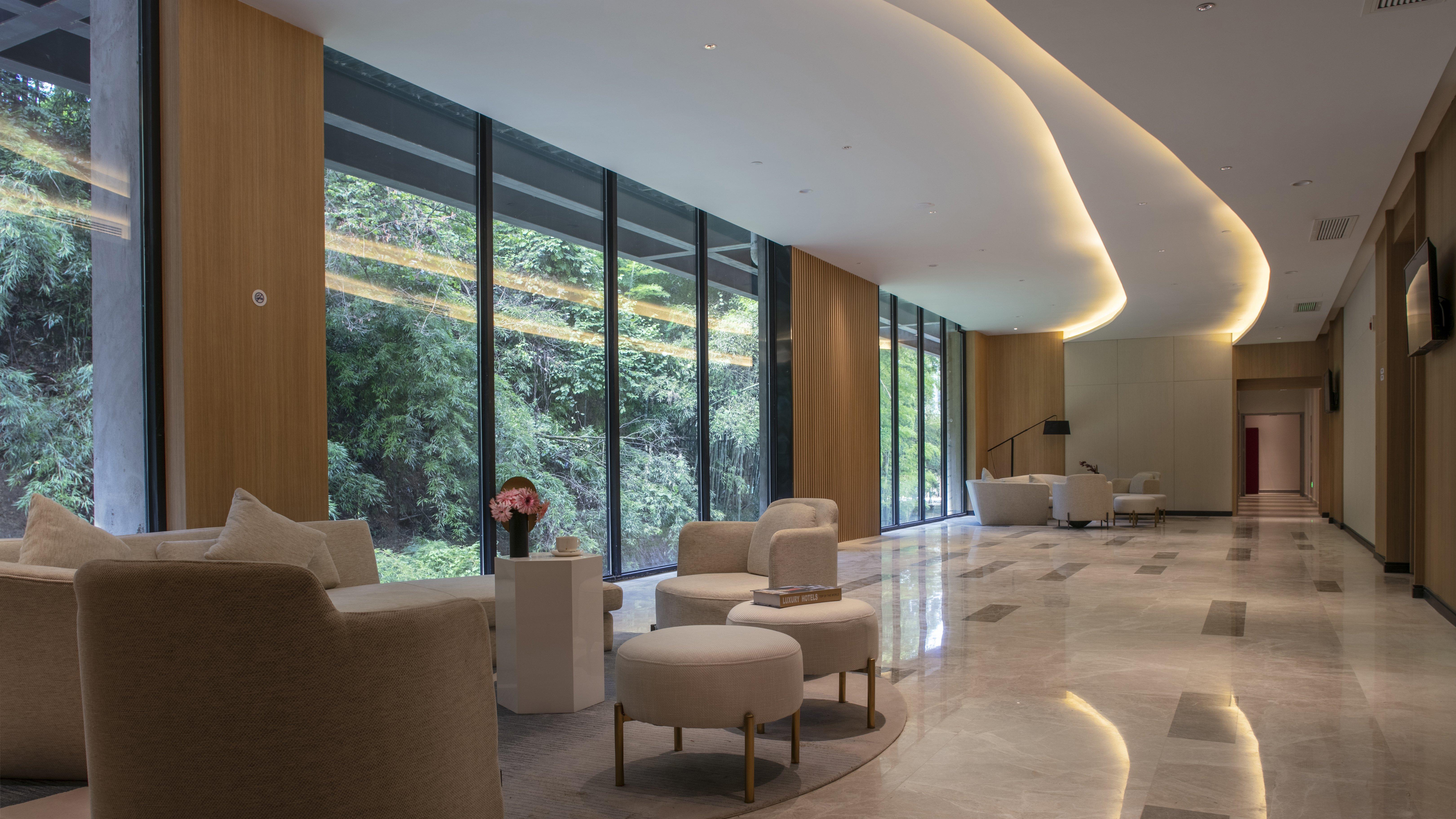 Holiday Inn Express E'Mei Qiliping