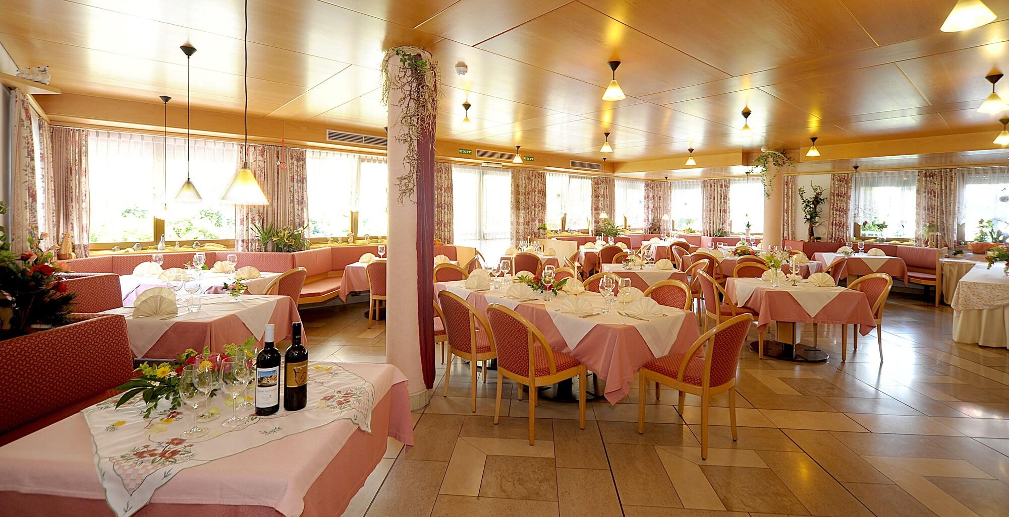 Hotel Waldheim