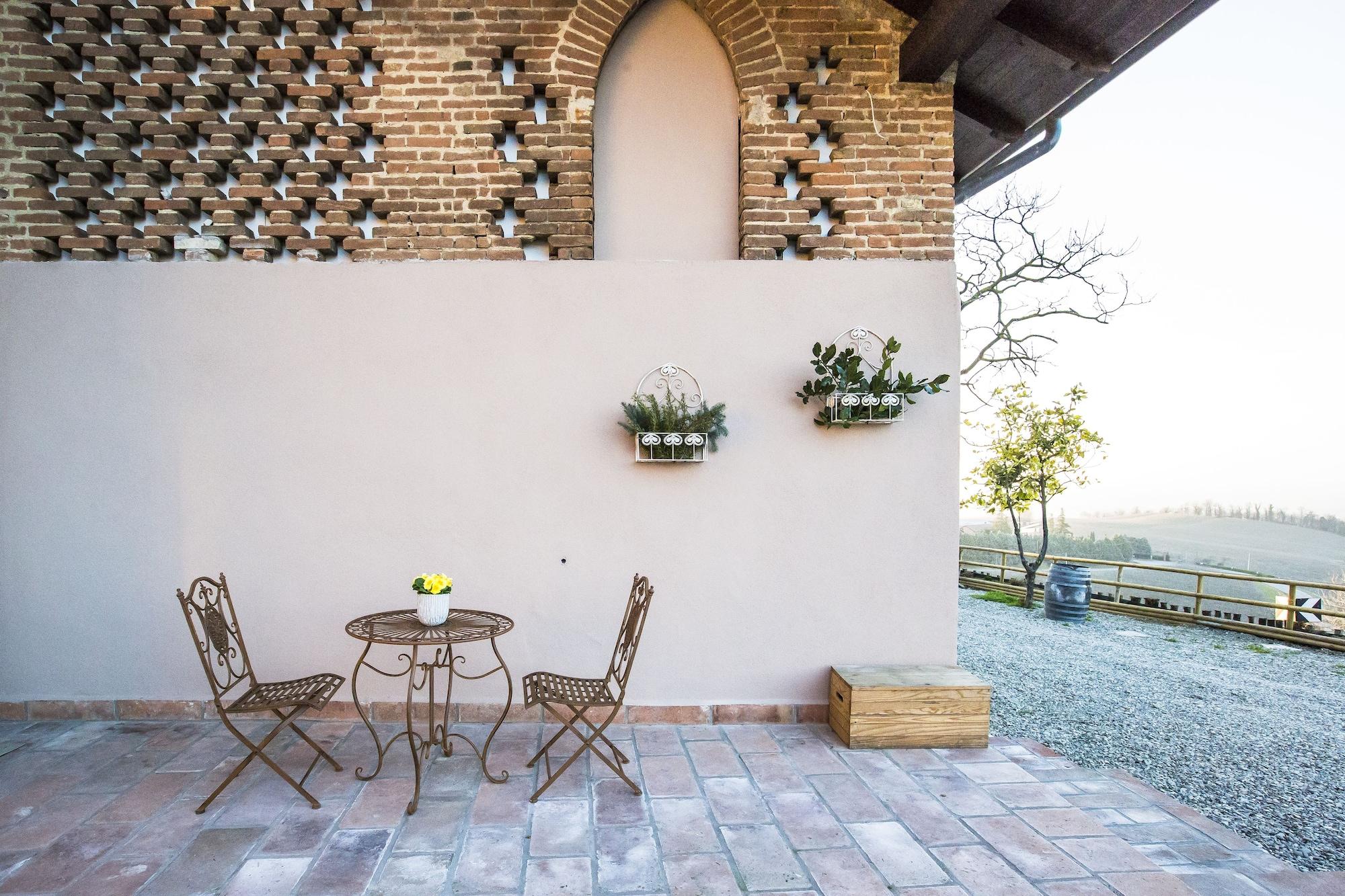 700Enolocanda