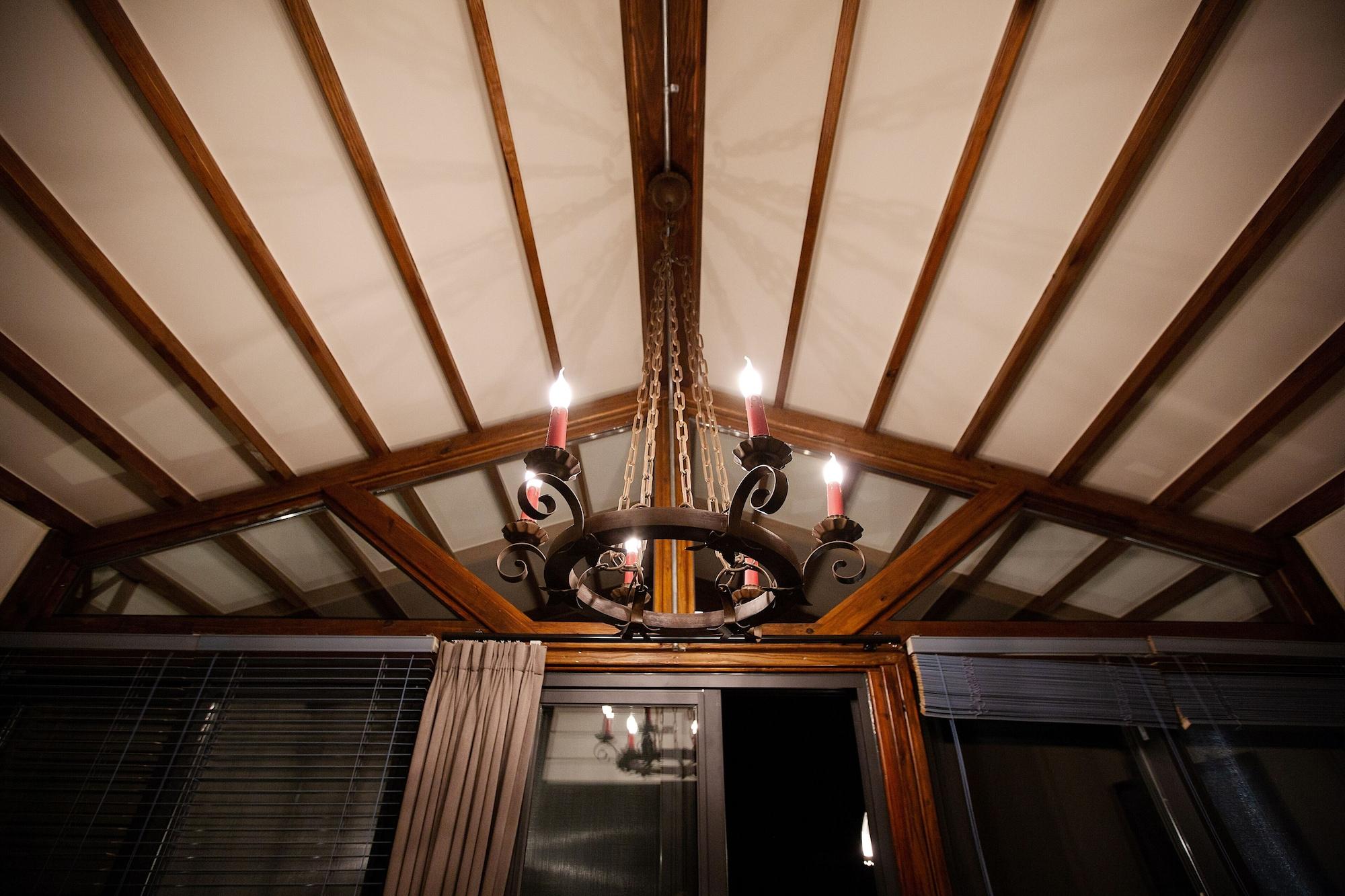 R&J GuestHouse
